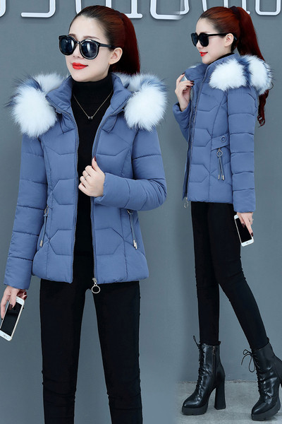 Naiste lühike jakk lukuga ja kapuutsiga