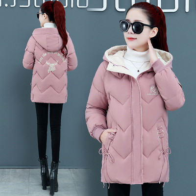 Naiste lühike talv kapuutsiga ilma udusulgedeta - keskmise pikkusega