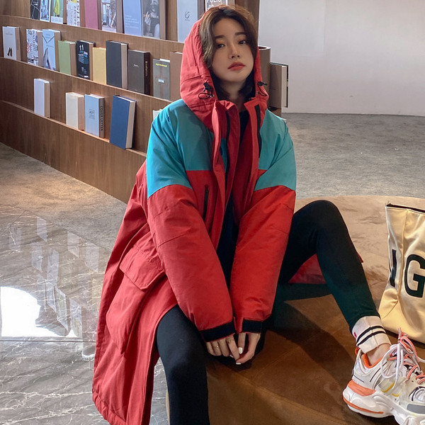 Sieviešu ikdienas ziemas jaka ar kapuci - plats modelis