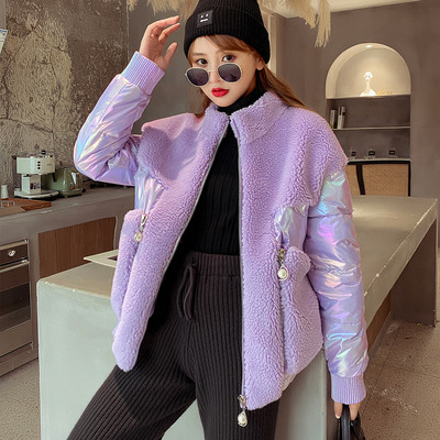 Γυναικείο μπουφάν με γούνα και γυαλιστερό αποτέλεσμα - με λαιμόκοψη σχήματος Ο