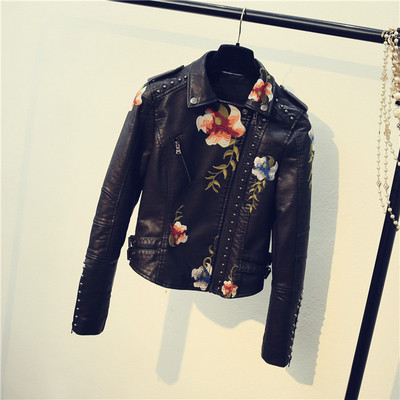 Új modell női kabát műbőrből, virágmintával