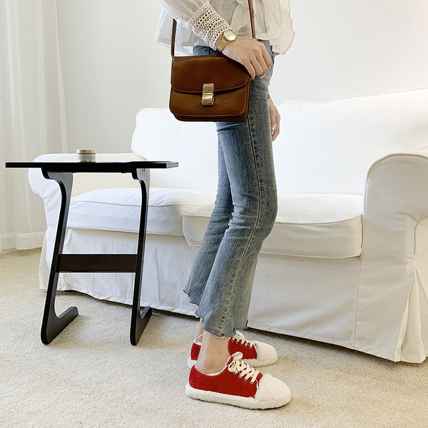 Alkalmi női tornacipő pehely és lapos talppal