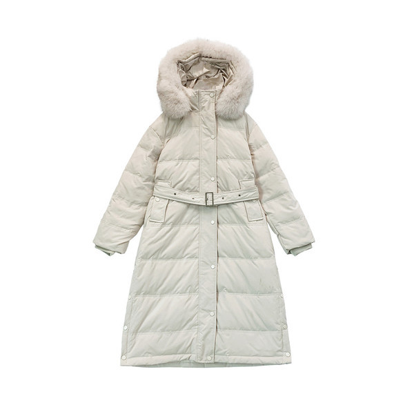 Női hosszú téli kabát övvel és pehellyel