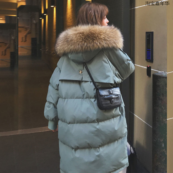 Téli kabát hosszú modell, pehely kapucnival