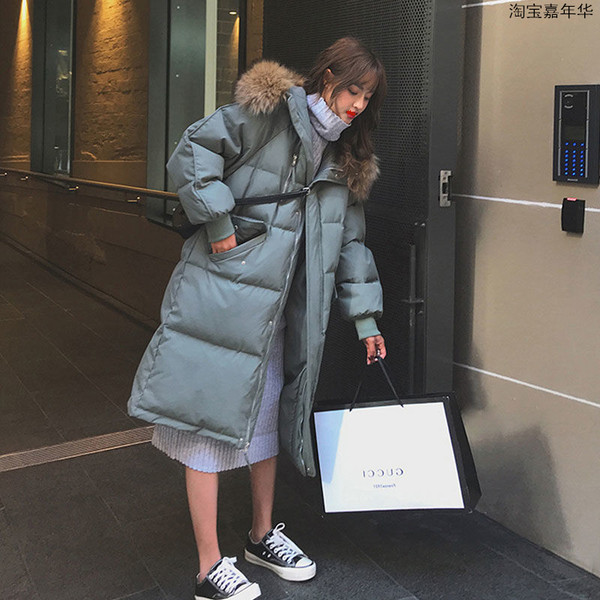 Téli kabát hosszú modell, pehely kapucnival