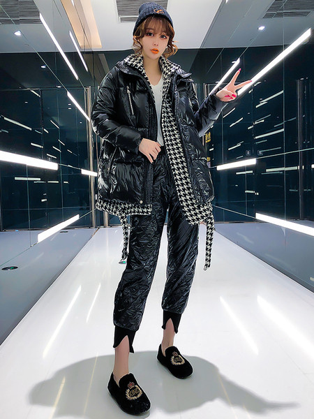 Naiste talvejope ruudulise voodri ja taskutega