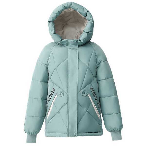 Κοντό χειμερινό μπουφάν για γυναίκες με κουκούλα