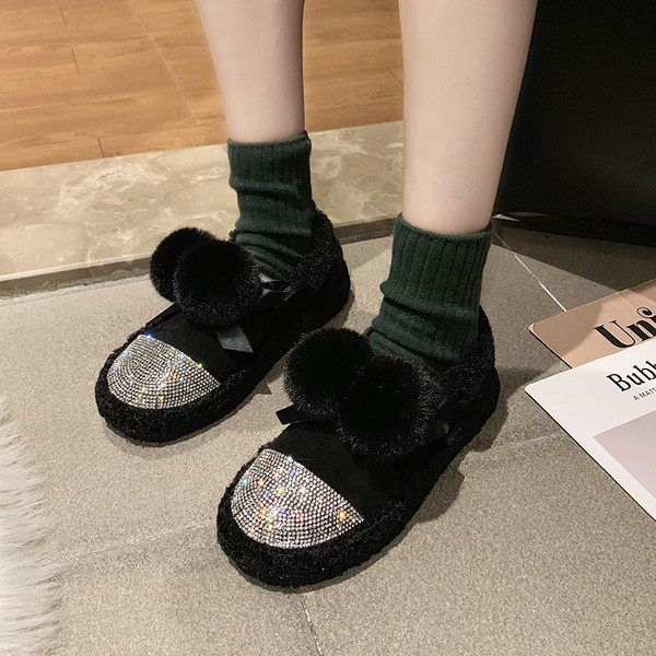 Kivide ja 3D elementidega vabaaja naiste kingad