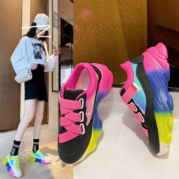 Naiste värvilised kõrge talla ja plaastriga tossud