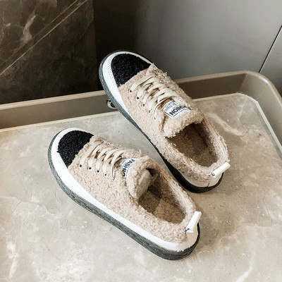 Naiste vabaaja tossud pehme katte ja paeltega