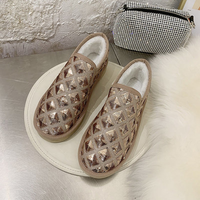 Νέο μοντέλο γυναικεία παπούτσια φθινοπώρου με μαλακή επένδυση και πούλιες