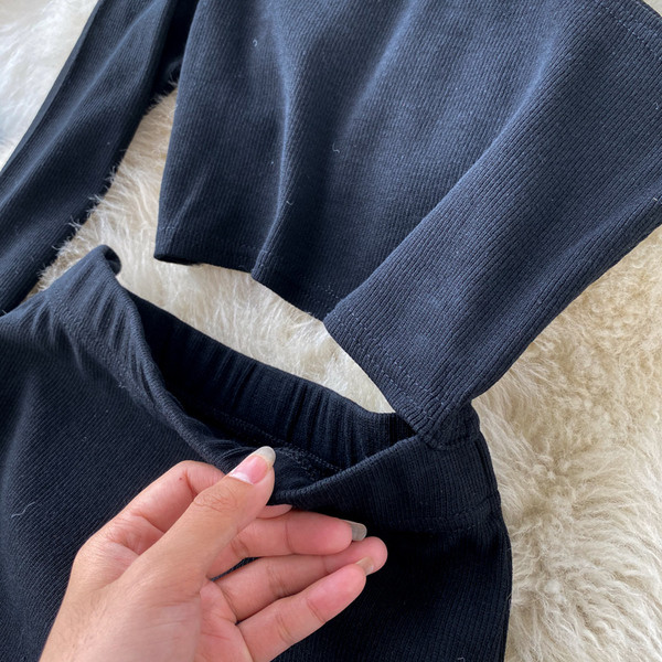 Modern női mellszett szett egy ujjal és magas derékú szoknyával