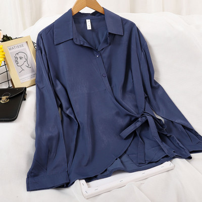 Moodne lipsude ja pikkade varrukatega naiste särk