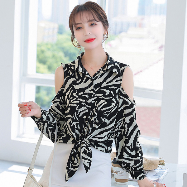 Alkalmi női ing állatmintás és kivágásokkal