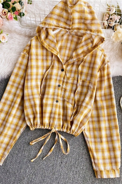 Alkalmi női ing kapucnival és hosszú ujjal