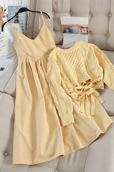 Őszi női szett ruhával és pulóverrel