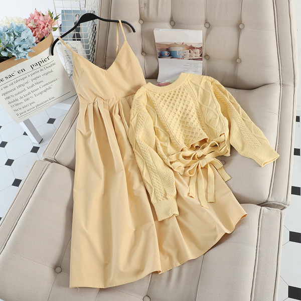 Őszi női szett ruhával és pulóverrel