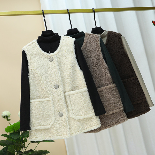 Γυναικείο πουκάμισο μοντέρνο με κουμπιά και τσέπες