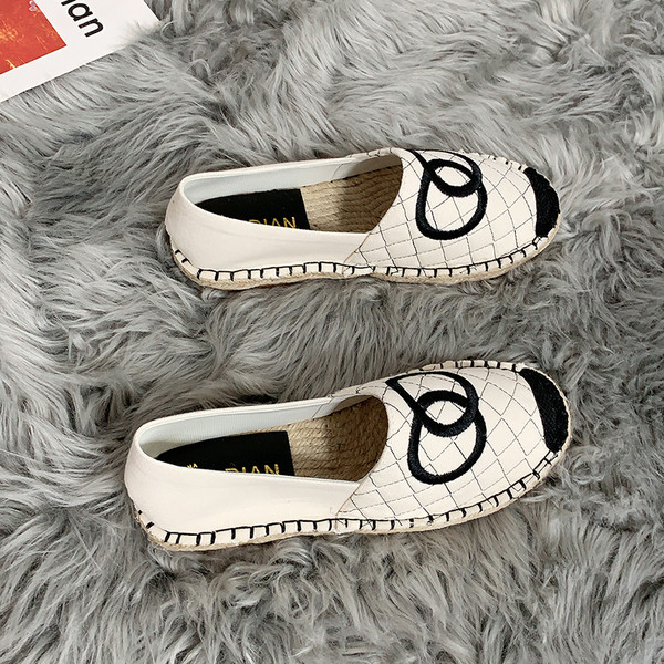 Vászon alkalmi női cipők hímzéssel