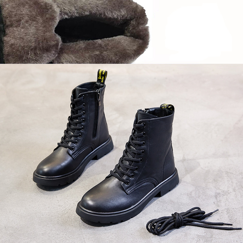 Női bőrcsizma lapos talppal - két modell