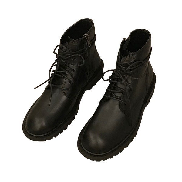 Női alkalmi csizma ökobőrből lapos talppal, fűzővel és cipzárral, két modellben