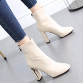 Elegantne ženske čizme od eko kože sa patentnim zatvaračem i debelom petom