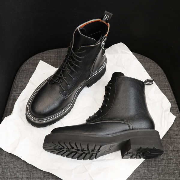 Sieviešu kubietes ar plakanu zoli un saitēm