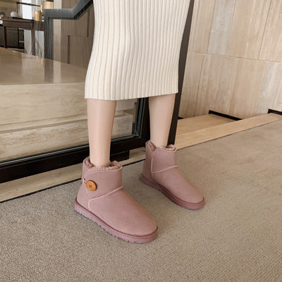 Ζεστές μπότες με μαλακή επένδυση για γυναίκες - δύο μοντέλα