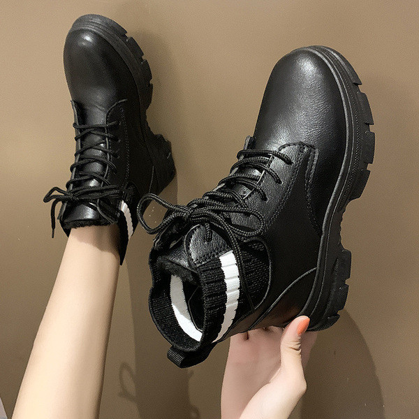 Naiste vabaaja saapad nööridega ökonahast terava otsaga mudel