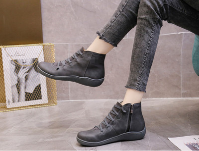 Γυναικείες έκο δερμάτινες μπότες casual - διάφορα μοντέλα