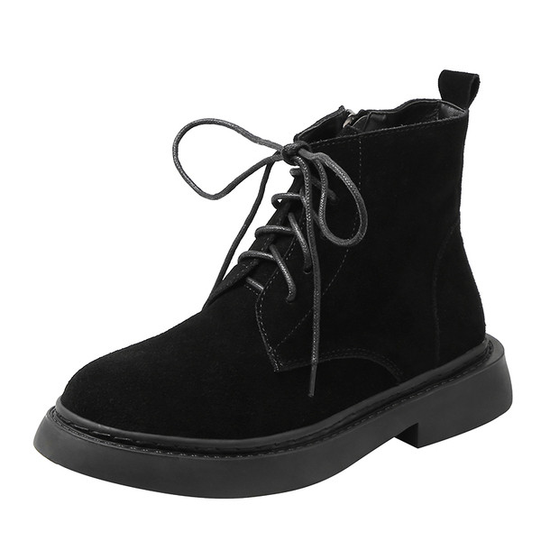 Cipzáras, lapos talpú női csizma