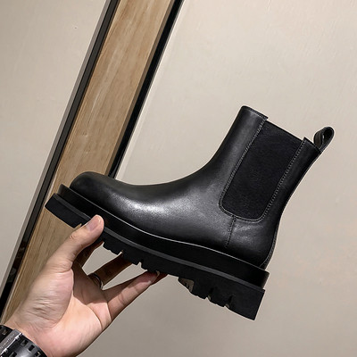 Öko bőrből készült női csizma fekete színben és fűzővel - többféle modell