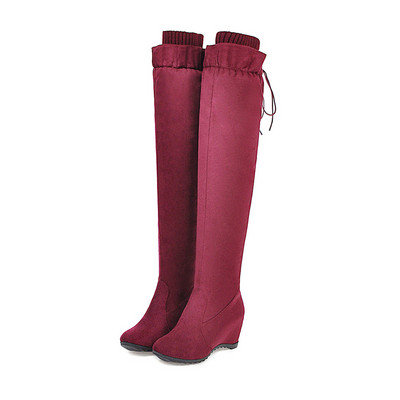 Öko-seemisnahast valmistatud vabaaja platvormiga naiste saapad