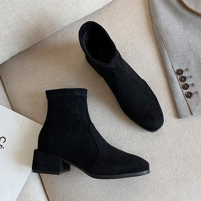 Γυναικείες μπότες casual με τακούνι 4,5 cm  μυτερό μοντέλο