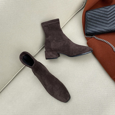 Γυναικείες μπότες casual με τακούνι 4,5 cm  μυτερό μοντέλο