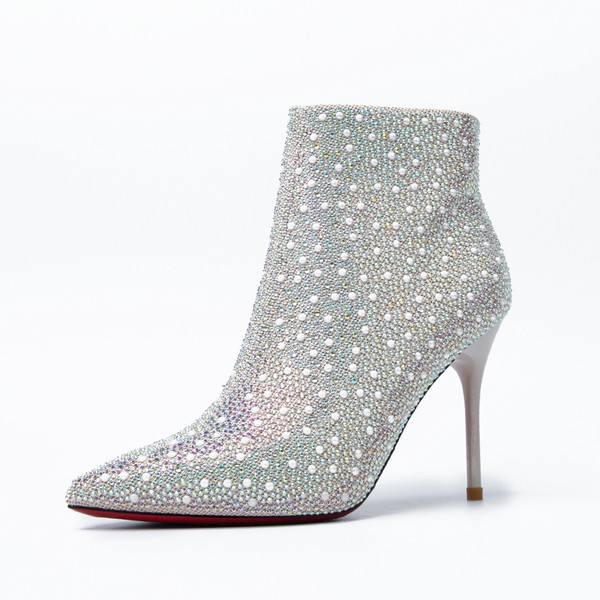 Stiilne kivikestega teravatipuline naiste saapad