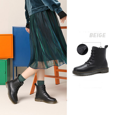 Naiste aktuaalsed paeltega ökonahast saapad mitmes mudelis