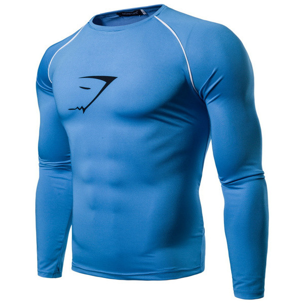 Meeste vabaaja pluusi tavaline mudel