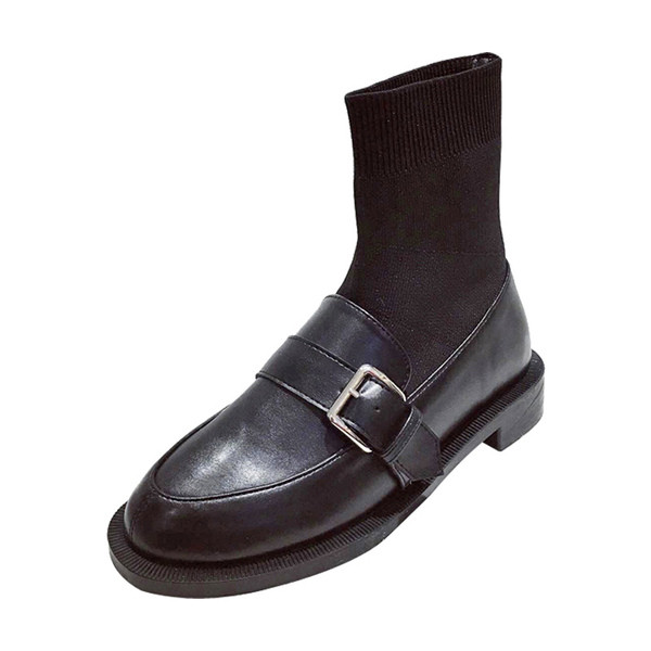 Fekete női csizma új modellje fém csattal