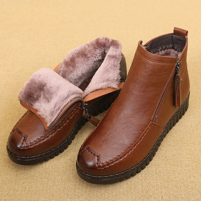 Női téli csizma cipzárral és meleg béléssel