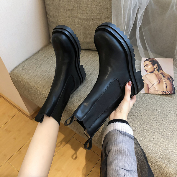 Ženske čizme ili čizme od eko kože i elastike