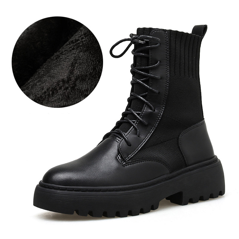 Naiste sokitüüpi krobelise tallaga saapad - musta värvi