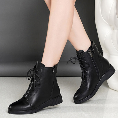 Γυναικείες έκο δερμάτινες μπότες με επίπεδη σόλα, κορδόνια και φερμουάρ