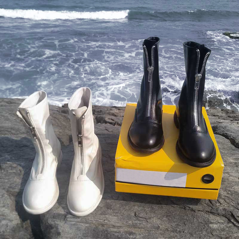 Moderne ženske čizme od eko kože sa ravnim đonom i patentnim zatvaračem