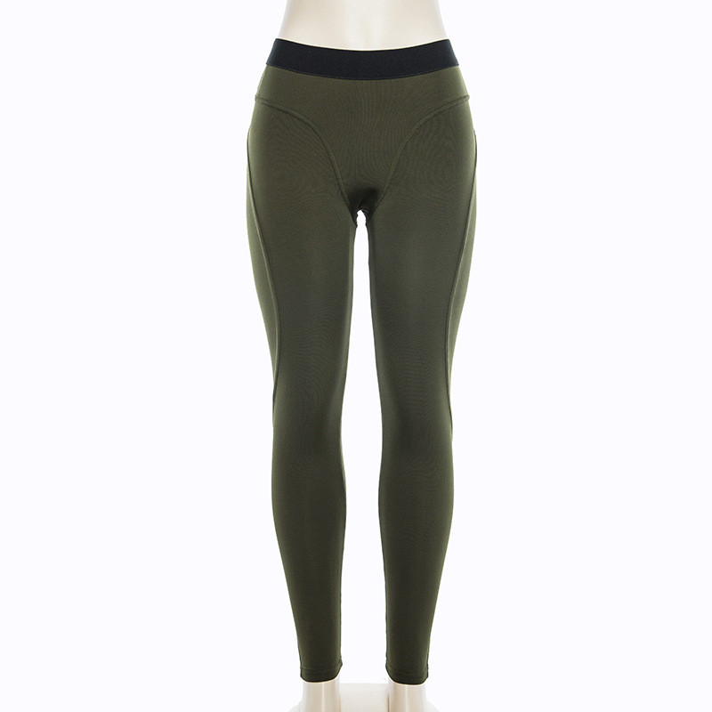 Sports women`s tightening leggings, suitable for everyday use in two colors